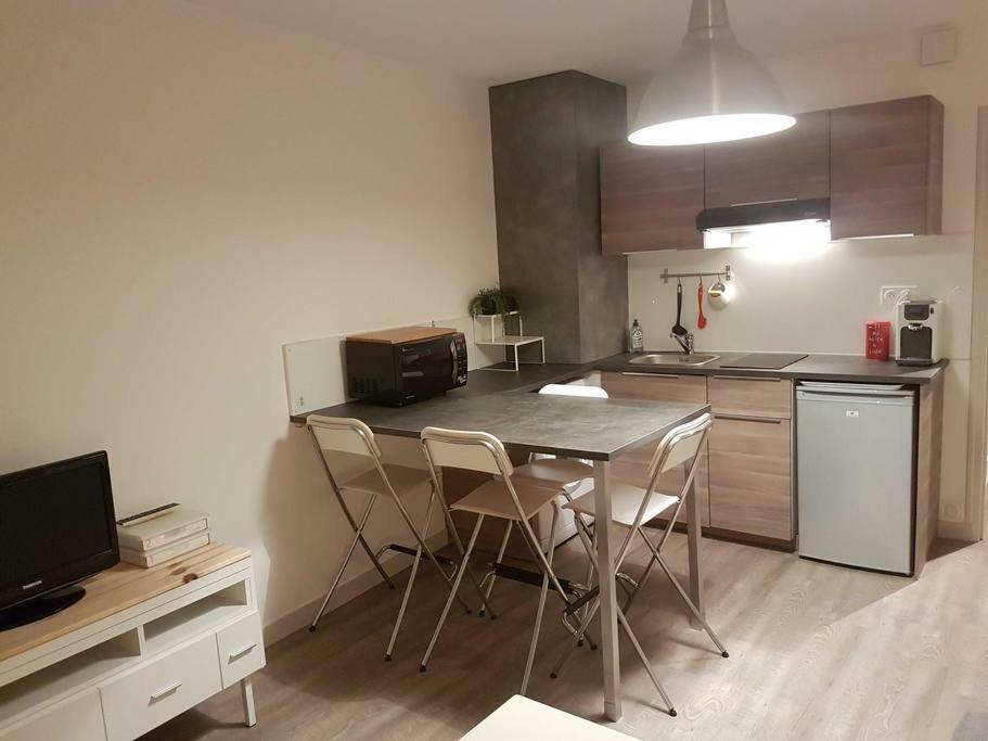 Tres Bel Appartement Centre Vitre Экстерьер фото
